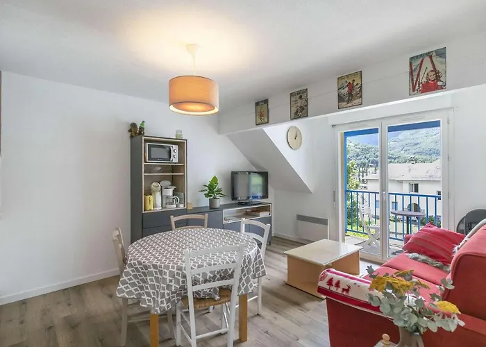 Appartamento Esquièze-sère, 3 Pièces, 6 Personnes - Fr-1-402-117